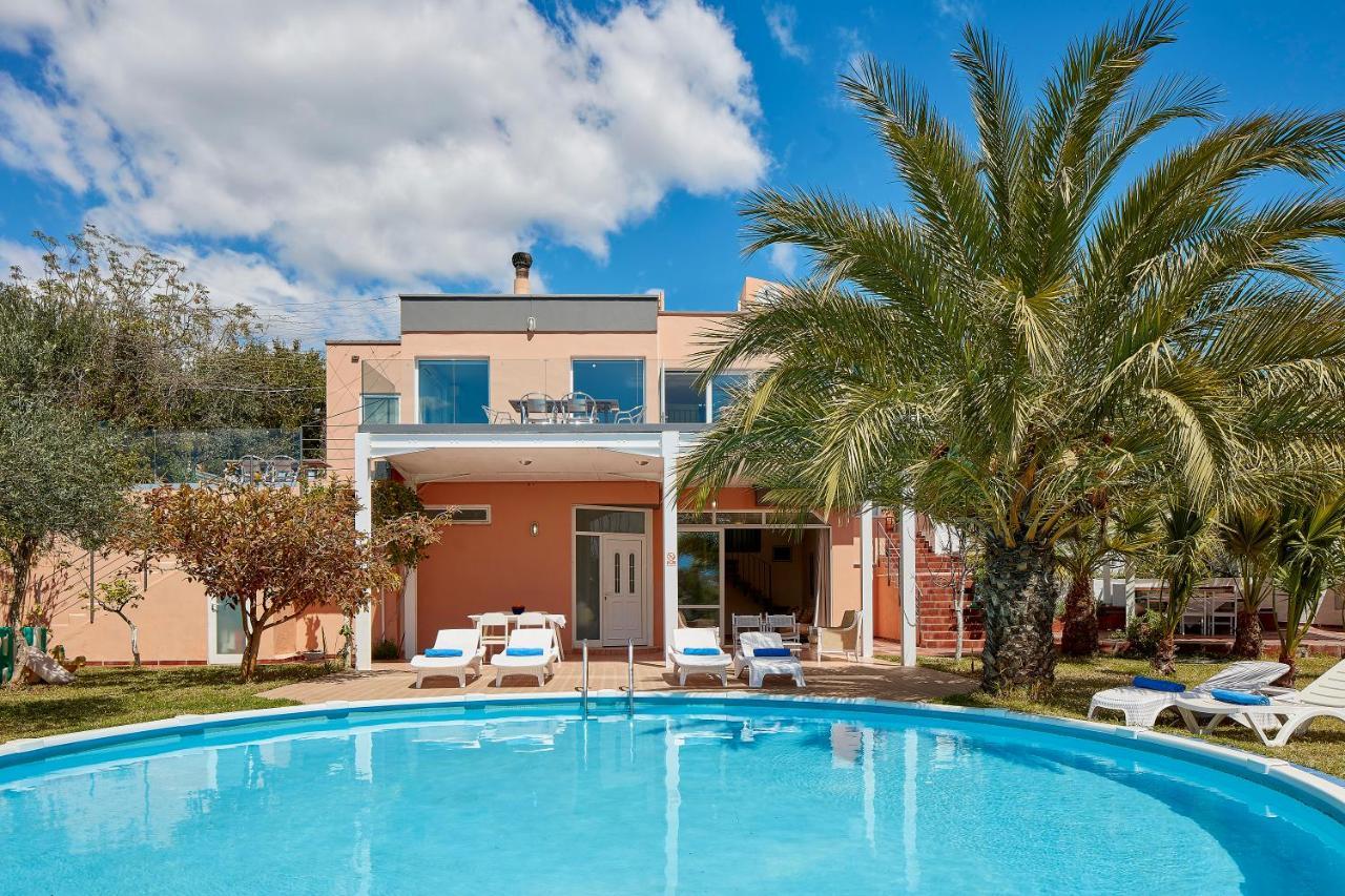 Seafront Villa Longobardi Chania  Exterior photo